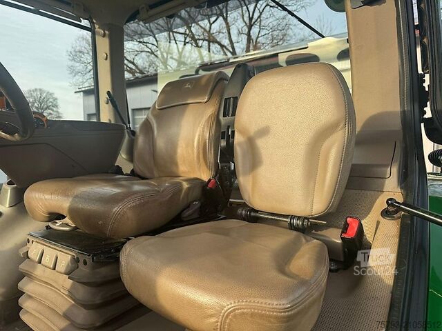 Tractor John Deere 8370R Interne Nr. 4429