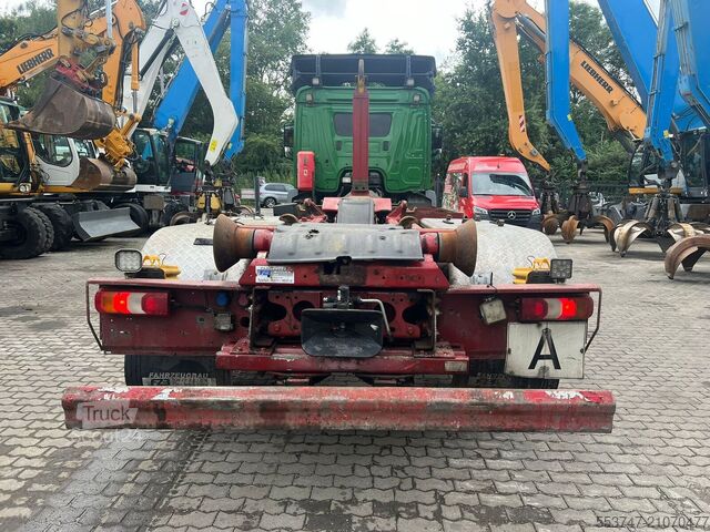 Hakenarmsystem Mercedes-Benz Antos 2543