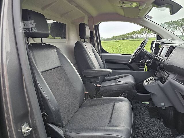 Aukšto stogo universalas PEUGEOT E-EXPERT L2 75kWH 330Km WLTP