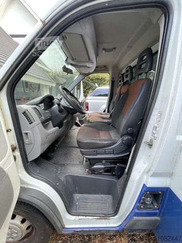 Camion magasin FIAT Ducato