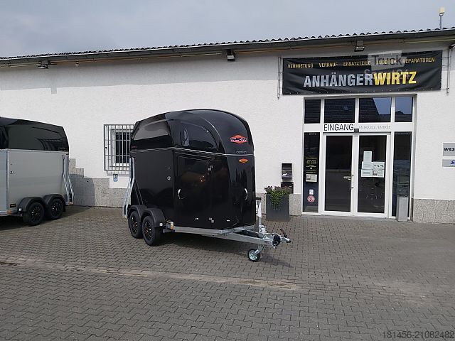 Horse trailer Böckmann Comfort Esprit black 100km/H Sattelkammer
