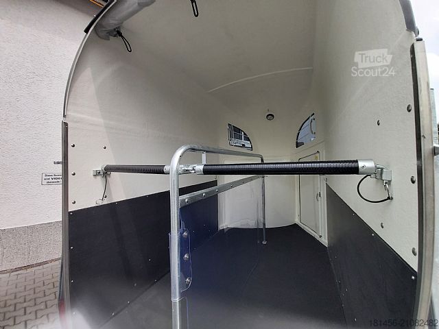 Horse trailer Böckmann Comfort Esprit black 100km/H Sattelkammer