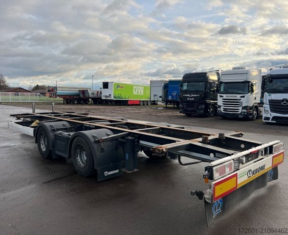 Напівпричіп зі змінним шасі KRONE ZZ / Jumbo 7,82/ Tandem / Zwillingsbereift 17,5/