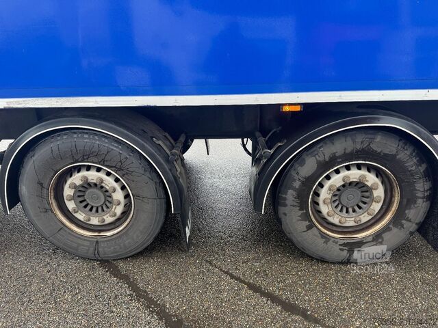 Gesloten bak DRACO MZS218 Isolated Box / SAF Disc Brakes / NL Trailer