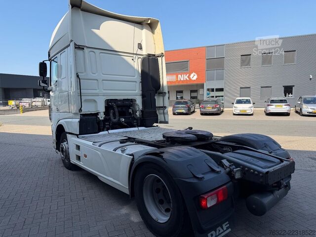 Standard-SZM DAF XF 440 FT  / SUPER-SPACECAB/ STANDKACHEL / KOEL...