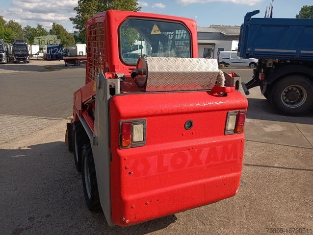 Chargeuse sur pneus BOBCAT Bobcat S 100 Kompaktlader 1.8t. 925h ServiceNeu!