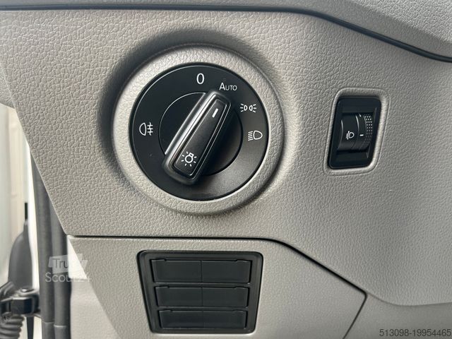 Transporter mit Koffer VOLKSWAGEN CRAFTER XXL KOFFER LBW HECKANTRIEB KLIMA 1.HAND