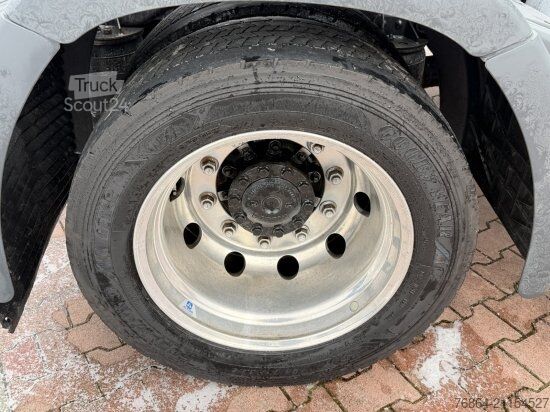 Volumen SZM MAN TGX 18.510 4X2 LOW DECK D2676LF78 RETARDER,