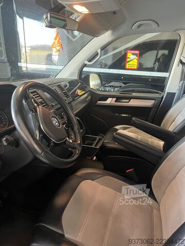 Minibus VW Caravelle