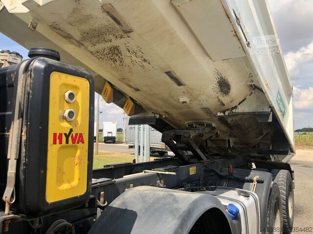 Самосвал IVECO Trakker 450 AD410T15