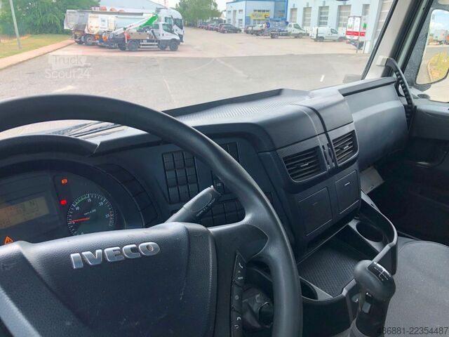 Самосвал IVECO Trakker 450