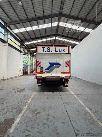 čemodāns DAF LF 45 210 255.496Km