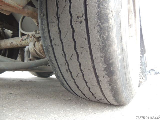 مقطورة صهريج صوامع FELDBINDER 40 m³ Silo Cement/Zement