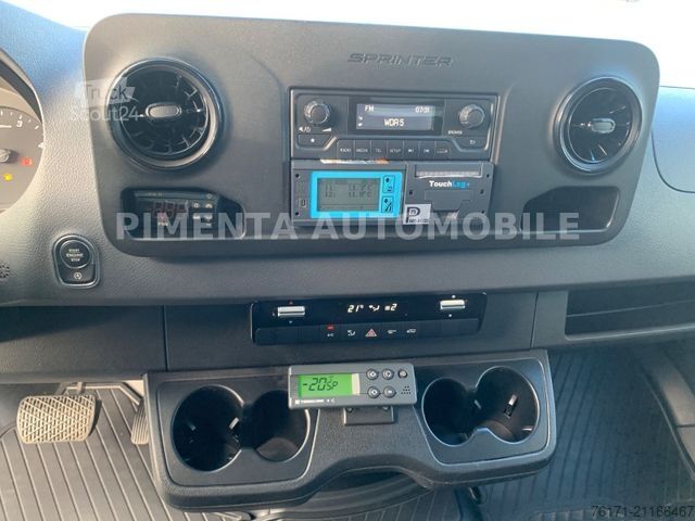 Koelwagen met geïsoleerde laadbak MERCEDES-BENZ Sprinter 517/37 3,5t TK KOFFER -20° AUT BPM VRIJ
