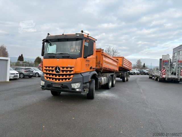 Camión volquete trilateral MERCEDES-BENZ Arocs 2646 LK 6x4 Meiller