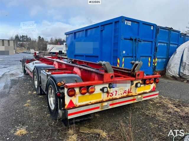  Istrail hooklift trailer