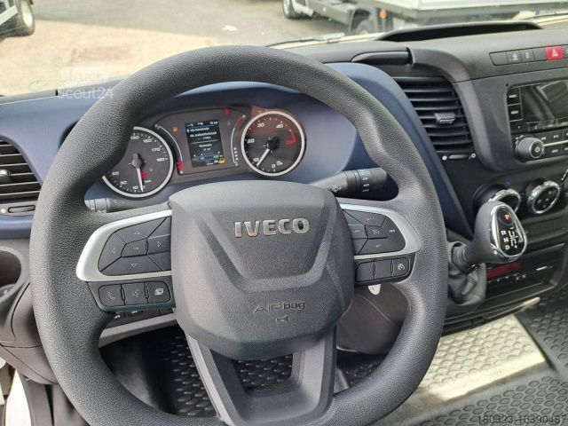 Camión caja IVECO 70C18HA8/P