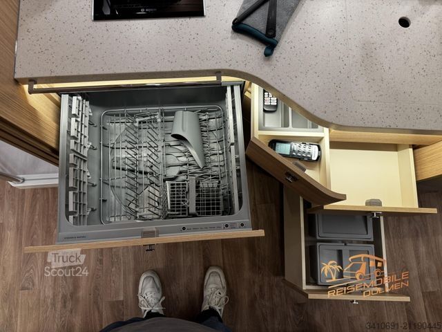 Integrirani avtodom MORELO Palace 88 LB Voll ausgestattet! Sofort Verfügbar