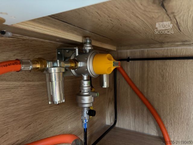 Camper van CLEVER Spirit 600 - Längsbetten - Modelljahr 2026