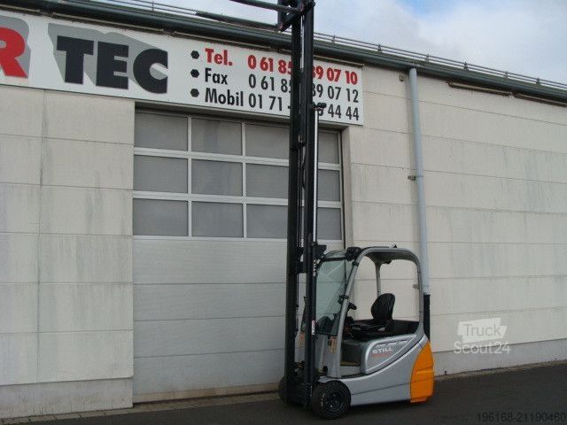 Čelní vysokozdvižný vozík STILL RX 20 - 20 TRIPLEX - FREIHUB - SEITENSCHIEBER