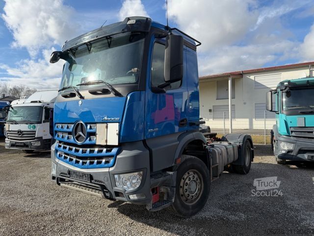 Standardni vlačilec MERCEDES-BENZ Arocs 1848  HAD 4x4