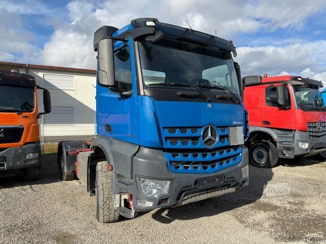 Standardni vlačilec MERCEDES-BENZ Arocs 1848  HAD 4x4