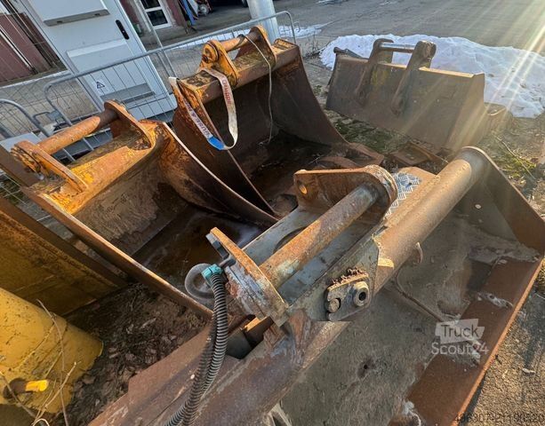 Escavatore gommato LIEBHERR A 312 / Mobilbagger / New Motor