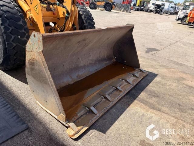 Pyöräkuormaaja Liebherr L514