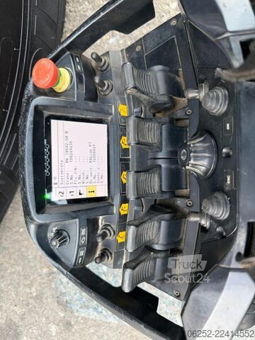 Навантажувальна платформа Volvo FM 420 6x4 BAUSTOFF + KRAN PALFINGER PK18502 SH...