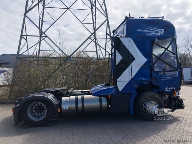 Стандартный седельный тягач SCANIA R410 N323 LNG Retarder  beschädigt