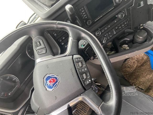 Стандартный седельный тягач SCANIA R410 N323 LNG Retarder  beschädigt