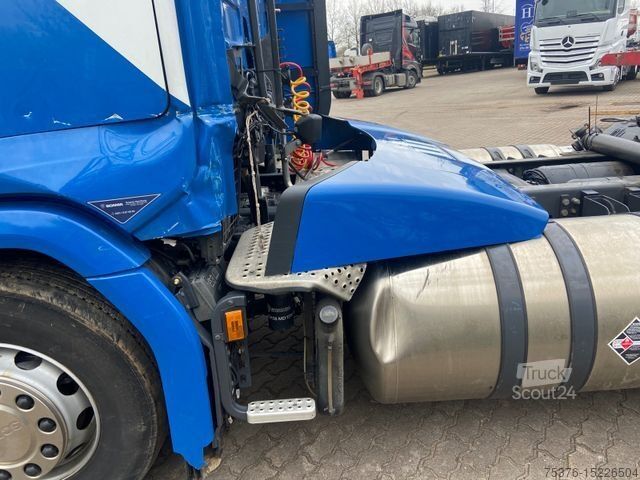 Стандартный седельный тягач SCANIA R410 N323 LNG Retarder  beschädigt