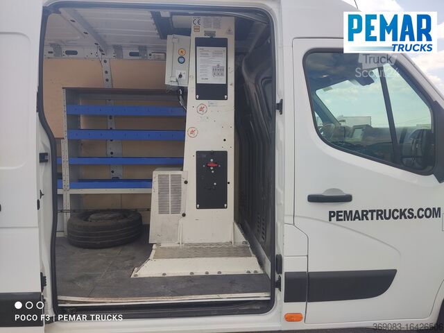 Personalisierter Lieferwagen RENAULT MASTER 2.3 DCI CESTA ELEVADORA