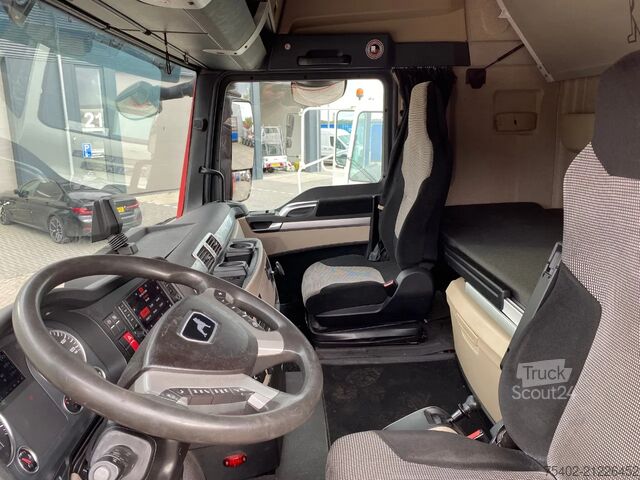 Standard tractor MAN TGX 26.460 6x2/4 BLS / Automatic / Steering axle