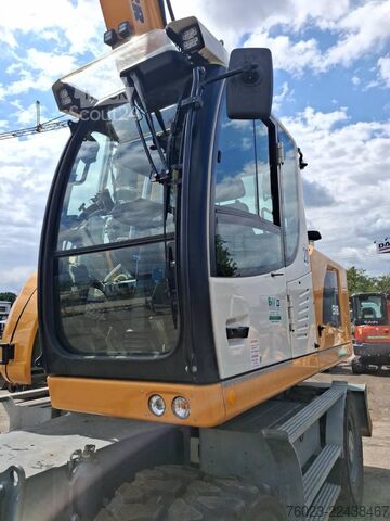 Riteņu ekskavators Liebherr A 918 Litronic