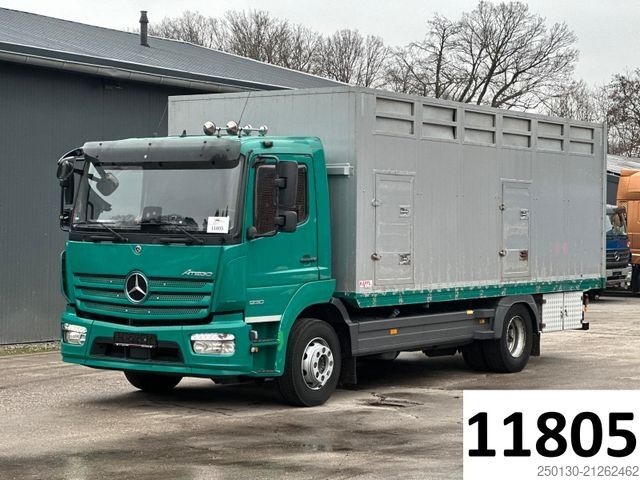 Viehtransporter LKW MERCEDES-BENZ Atego 1230L 4x2 1.Stock Viehtrasporter