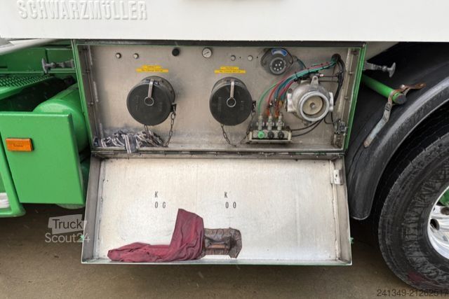 Camion-citerne SCANIA R500 V8 6x2 13'100L