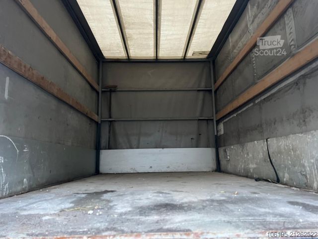 Furgão cortina de lona IVECO Daily 35c15 3,0 HPI DoKa *Garantie*