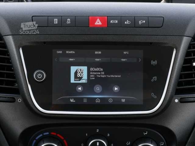 Fourgon à double cabine Iveco Daily 35S16H 3.0 D Doppelkabine Pritsche