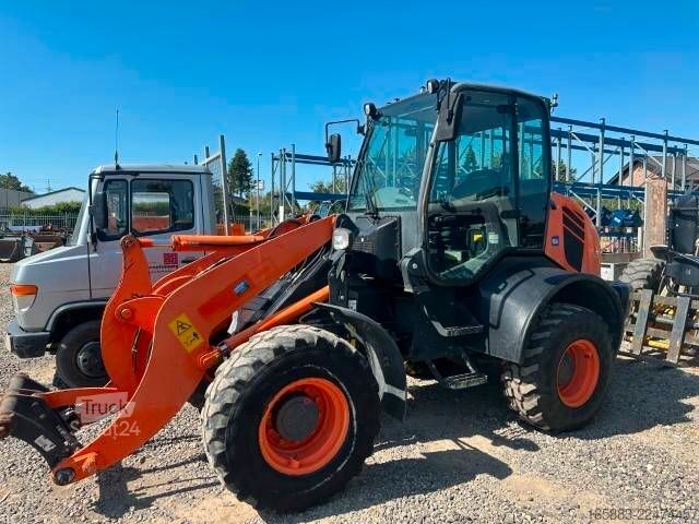 Ratinis krautuvas KOMATSU WA 100 M-7 Radlader 29.000 EUR