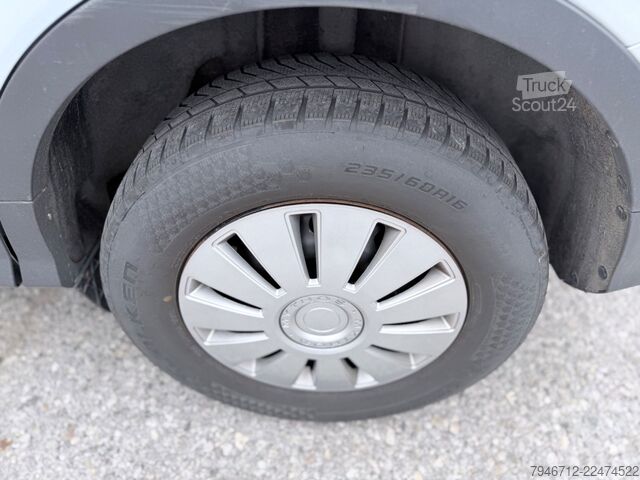 Пікап FORD Kuga Titanium  2,0 Ltr. - 120 kW TDCi 4x4 Allrad