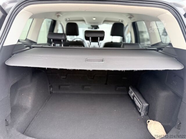 Пікап FORD Kuga Titanium  2,0 Ltr. - 120 kW TDCi 4x4 Allrad