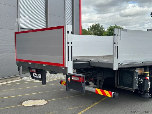 Kranwagen Volvo FH 500 8x4 Pritsche mit Fassi F905R.2.7 + JIB