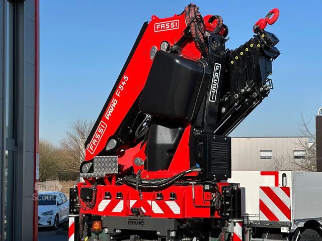 Containertransport Volvo FH 500 6x2 Containerpritsche mit FASSI 545RA.2.28