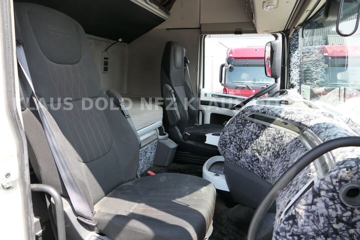 Cap tractor standard DAF XF 530 Space Cab XL-Tank Euro 6