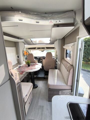 Halvintegrerad husbil BENIMAR Tessoro 481