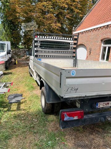 Pick-up bestelwagen MAN TGE