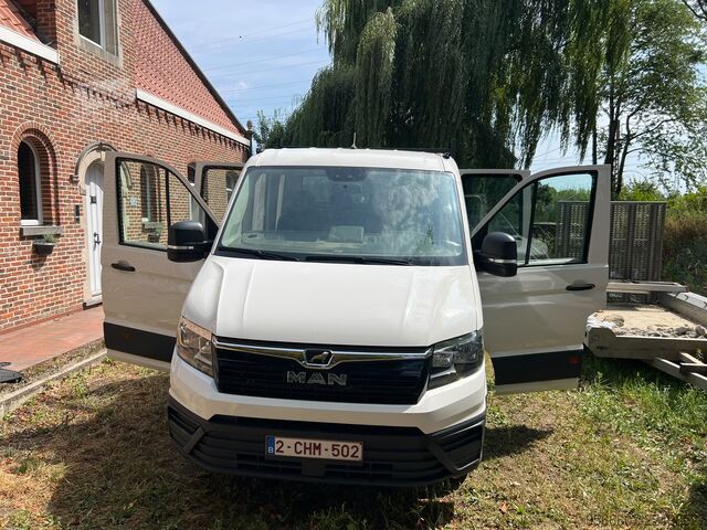 Pick-up bestelwagen MAN TGE