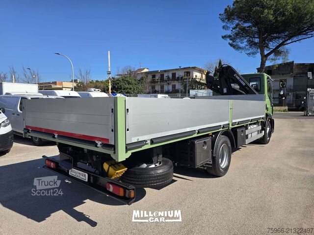 Camion caisson Iveco EUROCARGO 160E25 GRU E CASSONE 2016 EURO