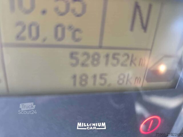 Camion caisson Iveco EUROCARGO 160E25 GRU E CASSONE 2016 EURO